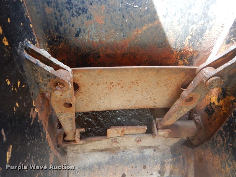 image for item DE2393 1992 Caterpillar 973  LGP track loader