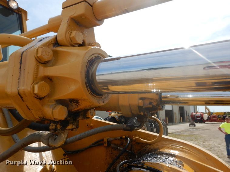 image for item DE2393 1992 Caterpillar 973  LGP track loader