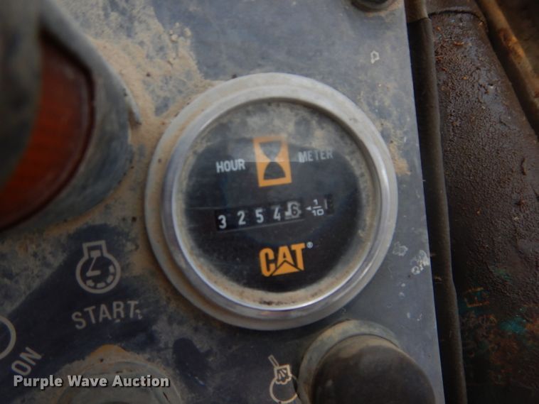 image for item DE2393 1992 Caterpillar 973  LGP track loader