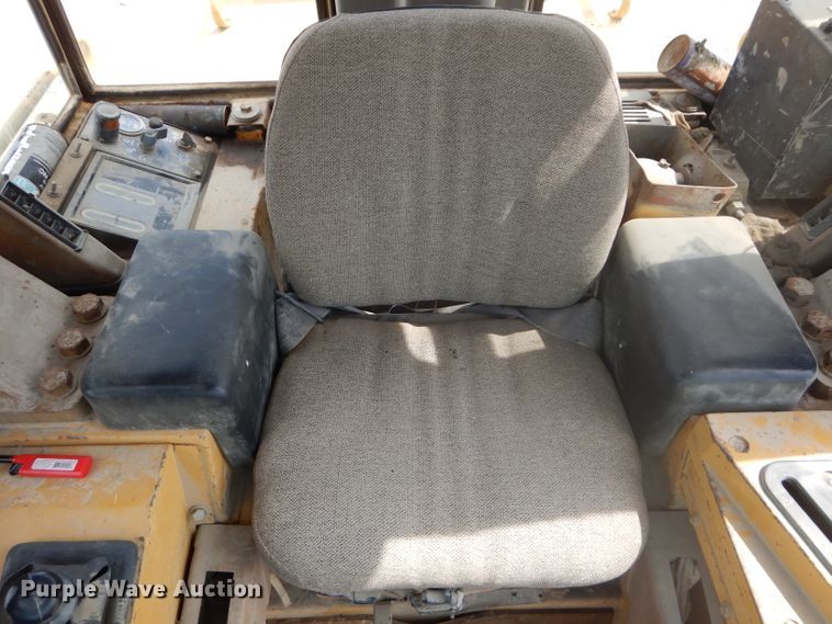 image for item DE2393 1992 Caterpillar 973  LGP track loader