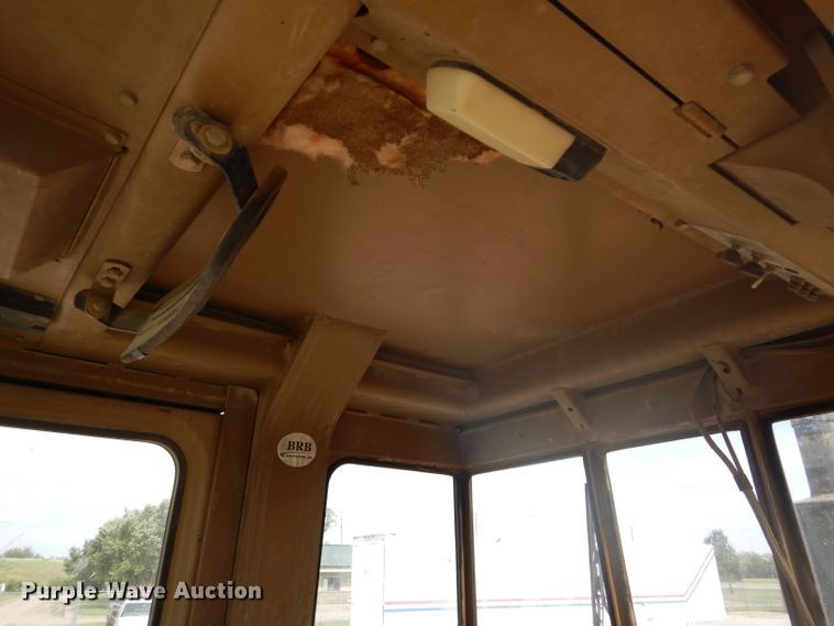 image for item DE2393 1992 Caterpillar 973  LGP track loader