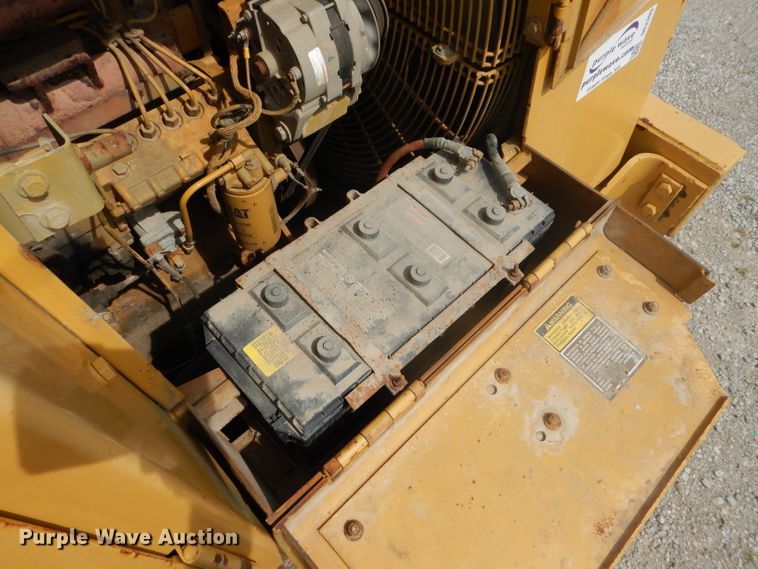 image for item DE2393 1992 Caterpillar 973  LGP track loader