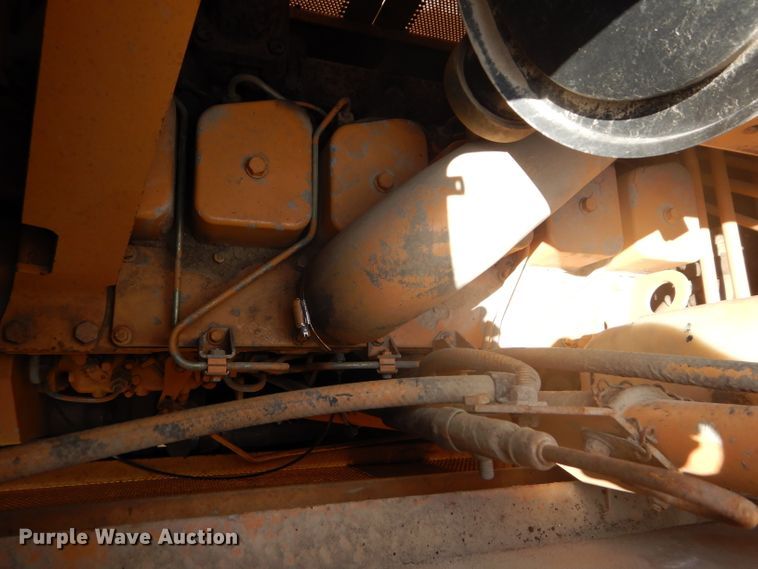 image for item DE2394 1993 Case 850E dozer