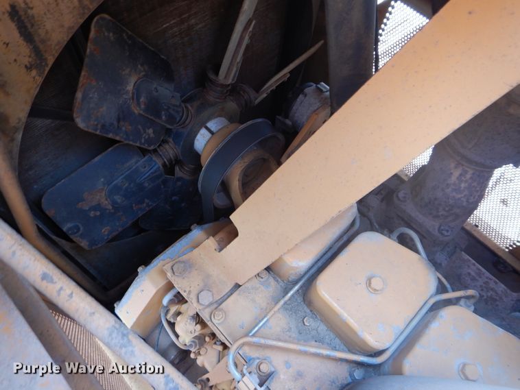 image for item DE2394 1993 Case 850E dozer