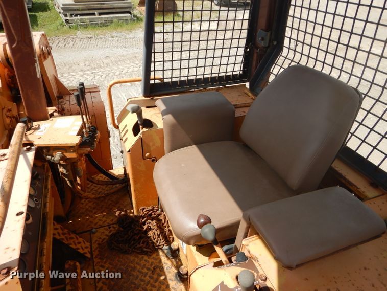 image for item DE2394 1993 Case 850E dozer