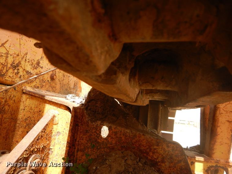 image for item DE2394 1993 Case 850E dozer