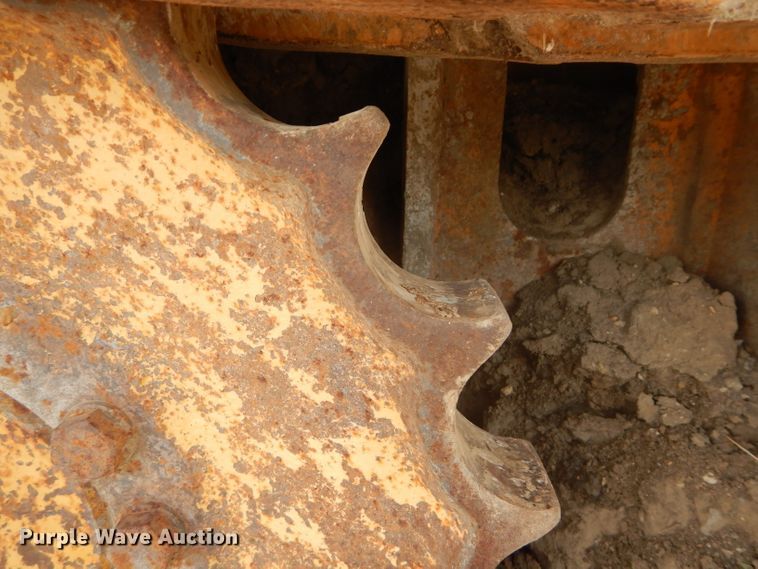 image for item DE2394 1993 Case 850E dozer