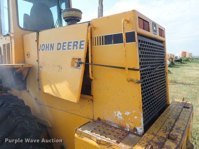 image for item DE5528 1988 John Deere 544E wheel loader