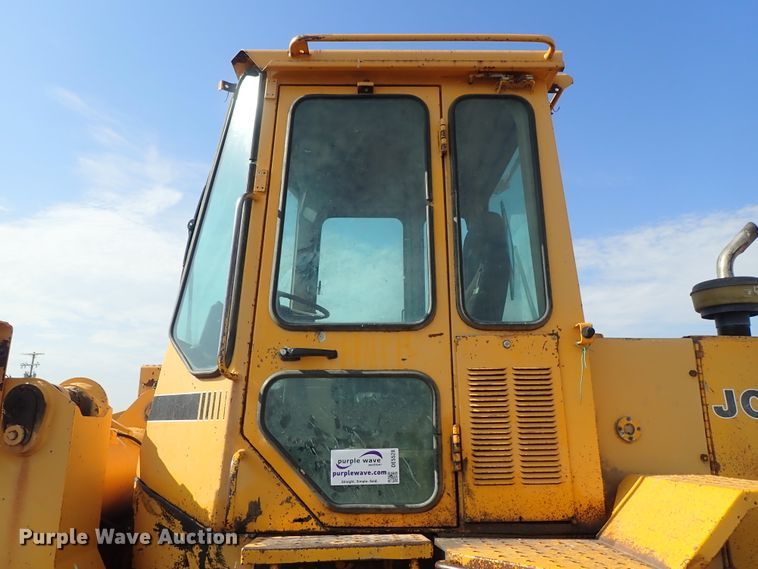 image for item DE5528 1988 John Deere 544E wheel loader