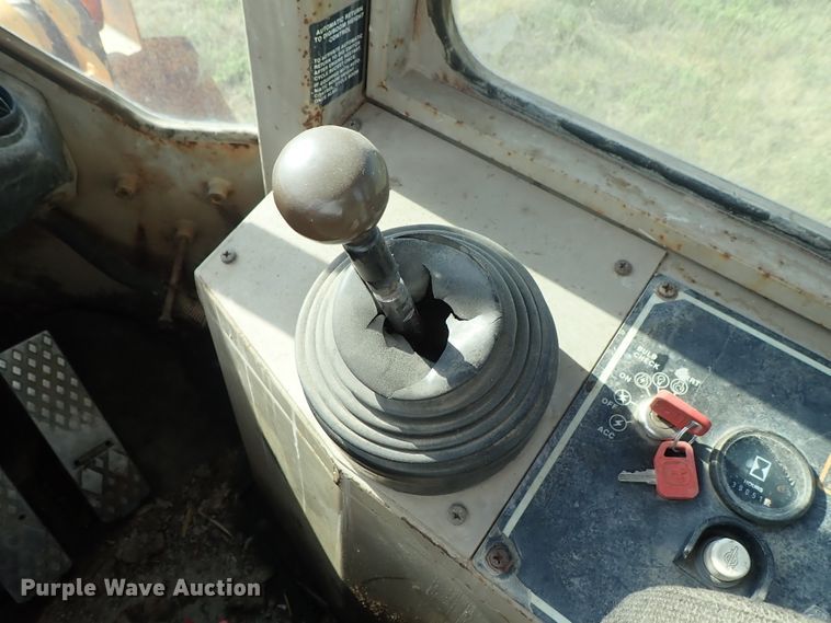 image for item DE5528 1988 John Deere 544E wheel loader