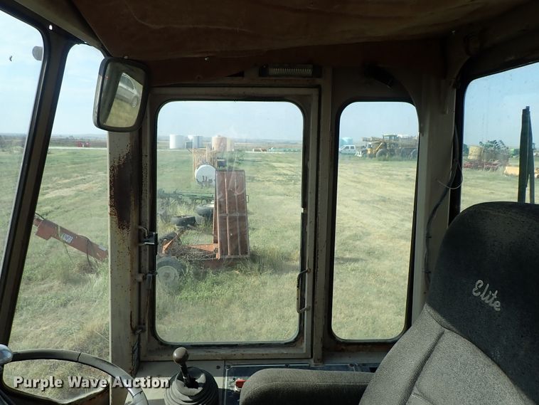 image for item DE5528 1988 John Deere 544E wheel loader