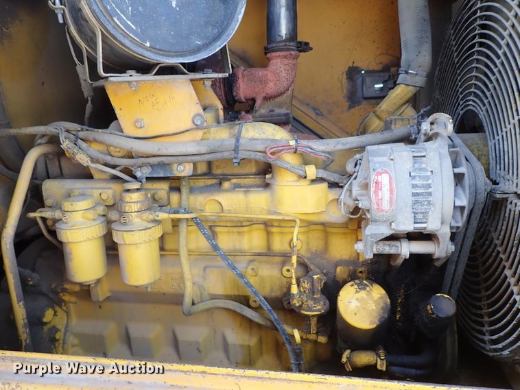 image for item DE5528 1988 John Deere 544E wheel loader