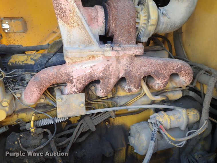 image for item DE5528 1988 John Deere 544E wheel loader