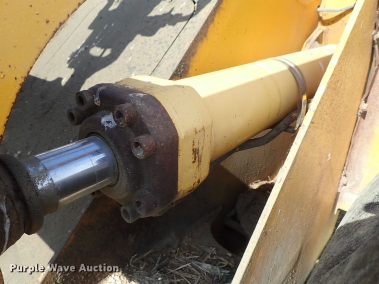 image for item DE5528 1988 John Deere 544E wheel loader