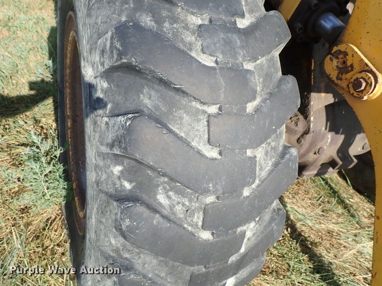 image for item DE5528 1988 John Deere 544E wheel loader