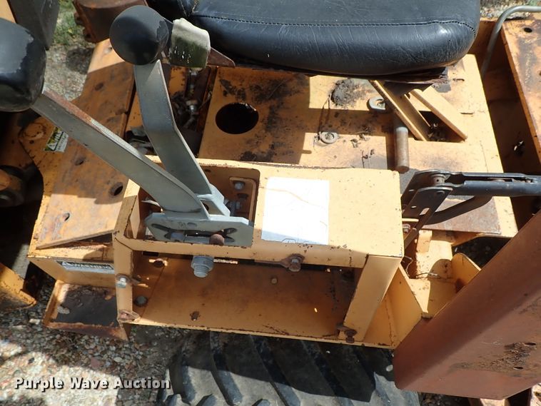 image for item DE5536 Case 360 trencher