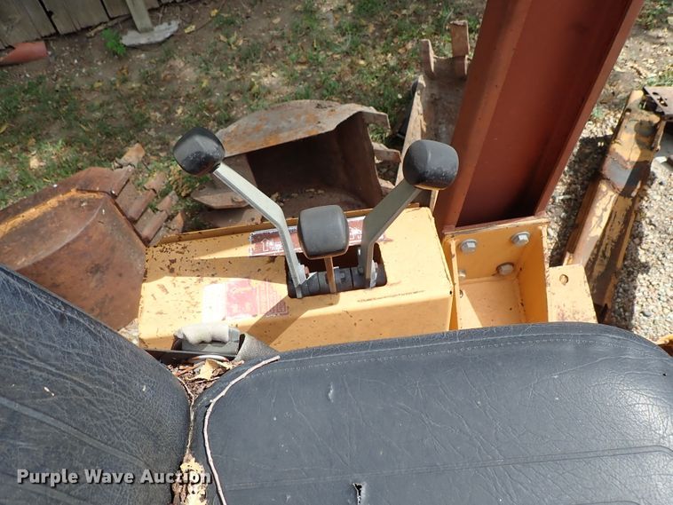 image for item DE5536 Case 360 trencher