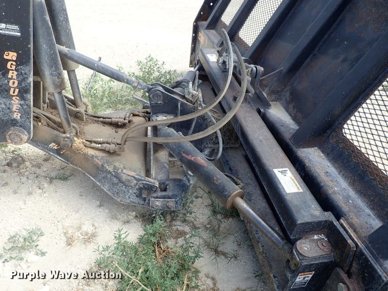 image for item DE5540 Grouser 2200 dozer blade