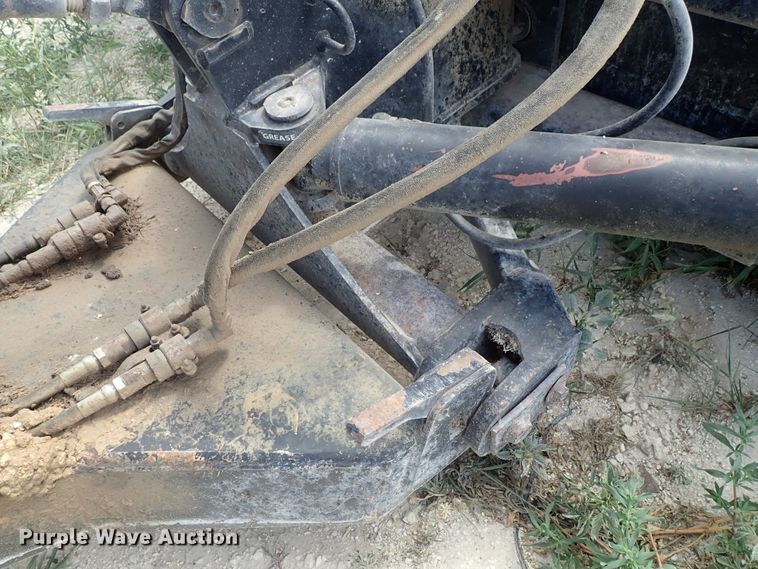 image for item DE5540 Grouser 2200 dozer blade