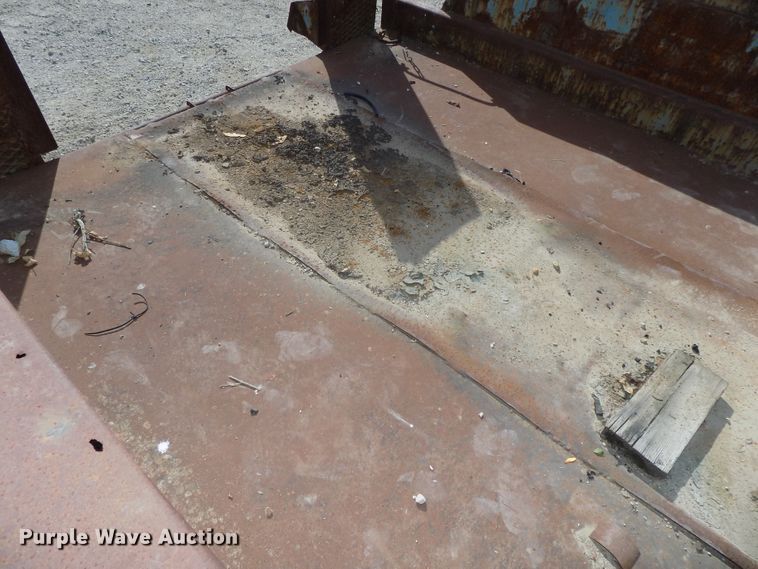 image for item DE7770 1993 shop built utility trailer