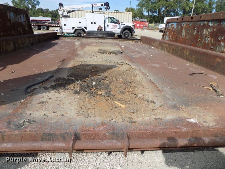 image for item DE7770 1993 shop built utility trailer