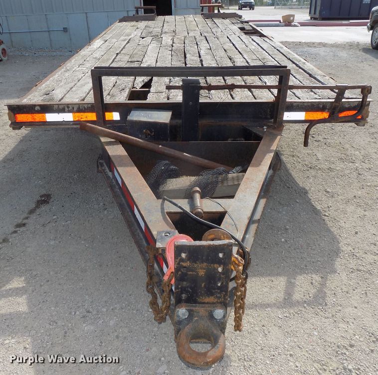 image for item DE7772 1988 Czen CZ20KT equipment trailer