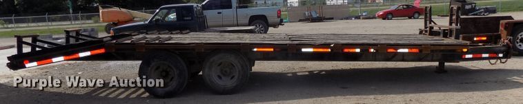 image for item DE7772 1988 Czen CZ20KT equipment trailer