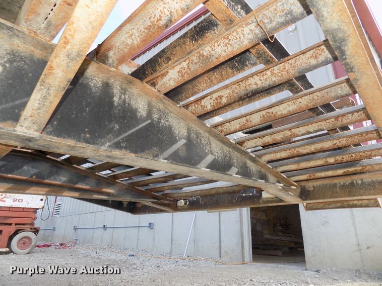 image for item DE7772 1988 Czen CZ20KT equipment trailer