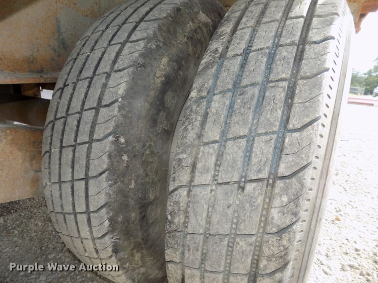 image for item DE7772 1988 Czen CZ20KT equipment trailer