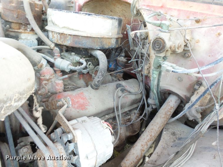 image for item DE7968 1971 GMC dump truck