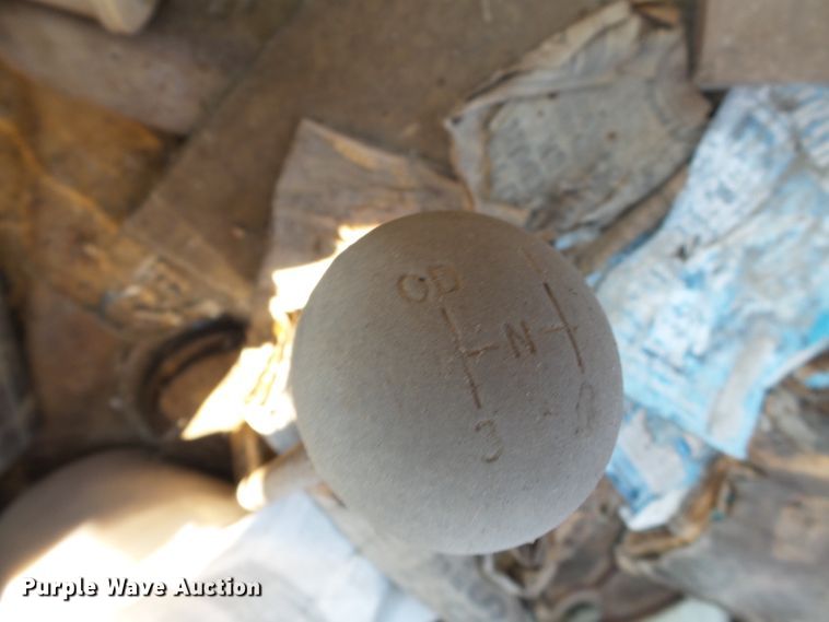 image for item DE7968 1971 GMC dump truck