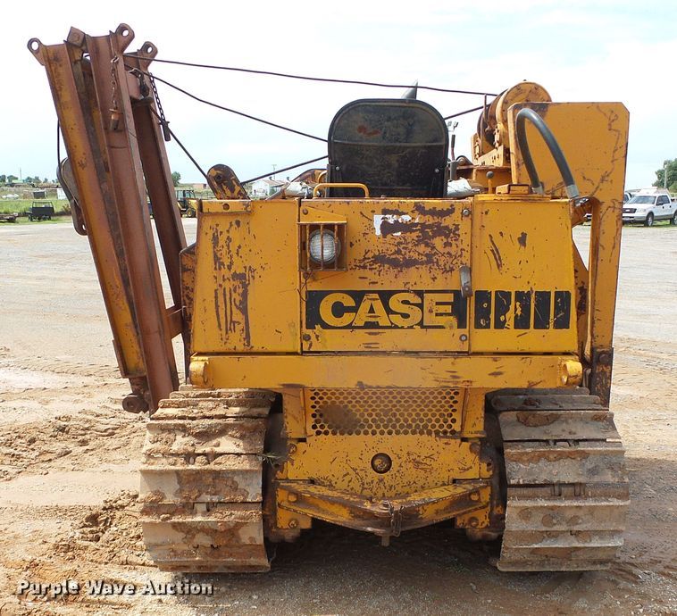 image for item DG0174 1981 Case 850C pipelayer