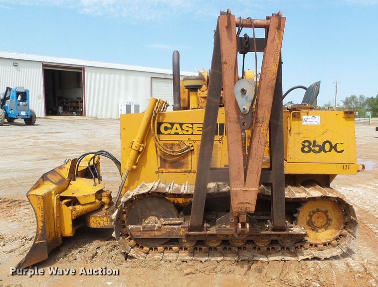 image for item DG0174 1981 Case 850C pipelayer
