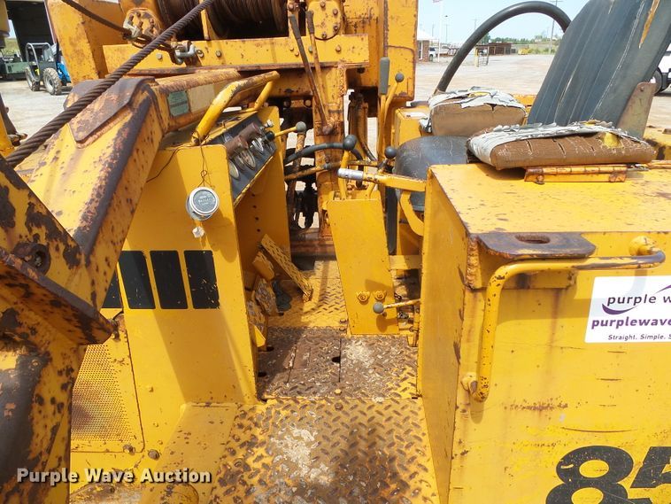 image for item DG0174 1981 Case 850C pipelayer