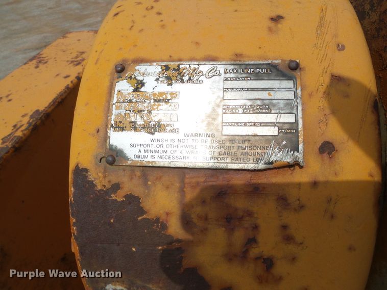 image for item DG0174 1981 Case 850C pipelayer