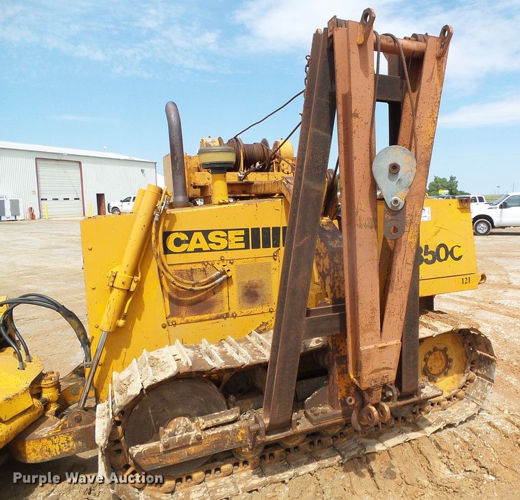 image for item DG0174 1981 Case 850C pipelayer