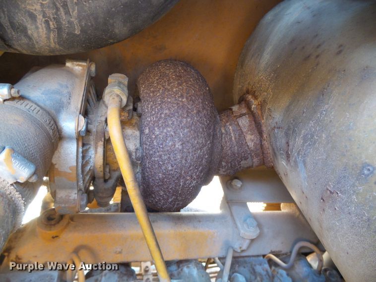 image for item DG0174 1981 Case 850C pipelayer