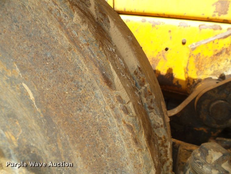 image for item DG0174 1981 Case 850C pipelayer