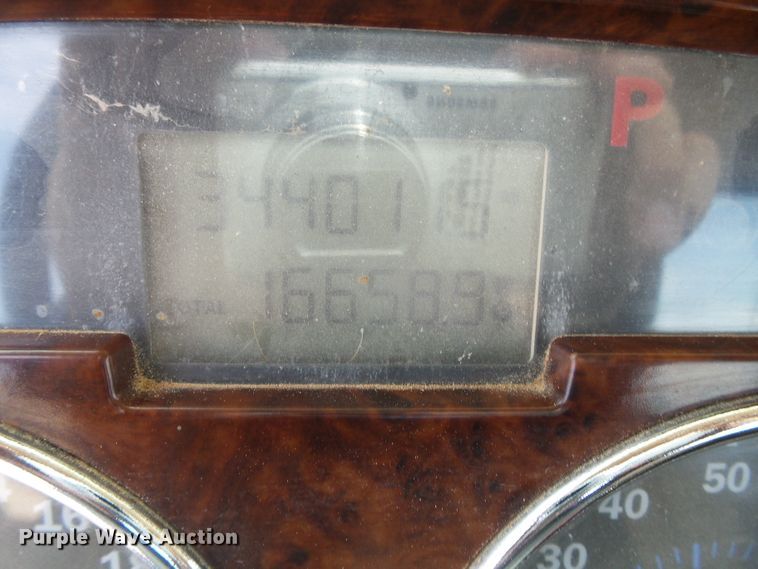 image for item DG0180 2007 Mack CV713 semi truck