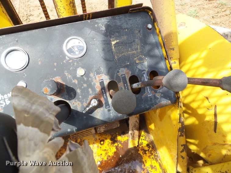 image for item DG0181 John Deere 480 forklift