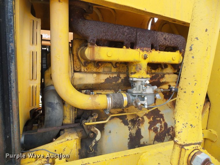 image for item DG0181 John Deere 480 forklift