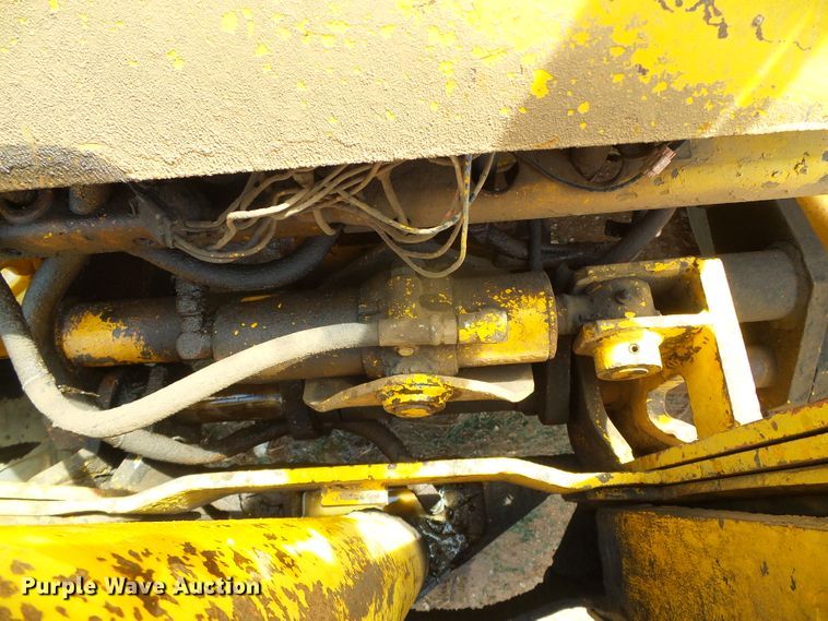 image for item DG0181 John Deere 480 forklift