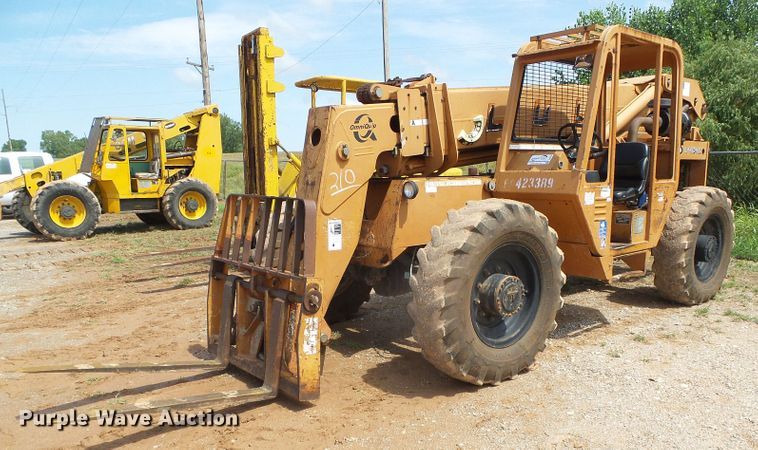 image for item DG0182 Lull Highlander 844C-42 telehandler
