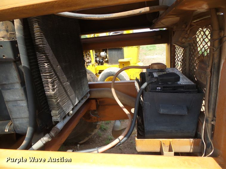 image for item DG0182 Lull Highlander 844C-42 telehandler