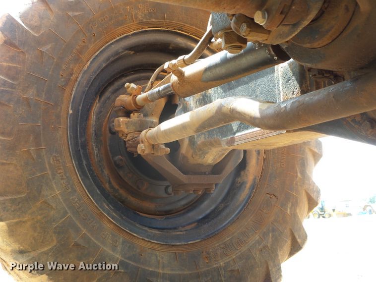 image for item DG0182 Lull Highlander 844C-42 telehandler