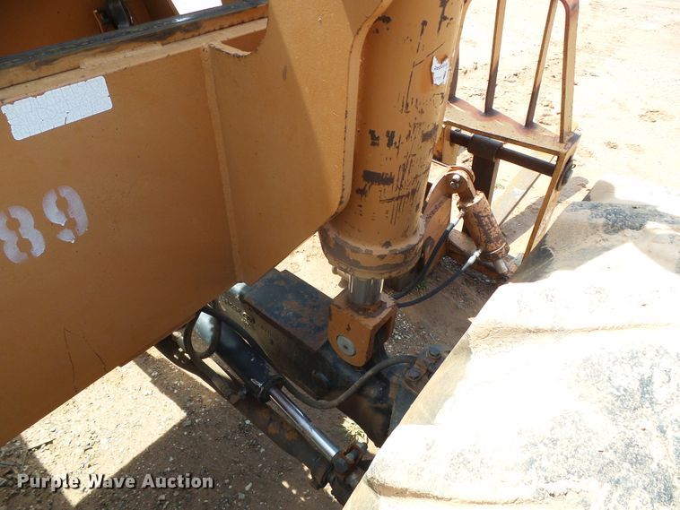 image for item DG0182 Lull Highlander 844C-42 telehandler