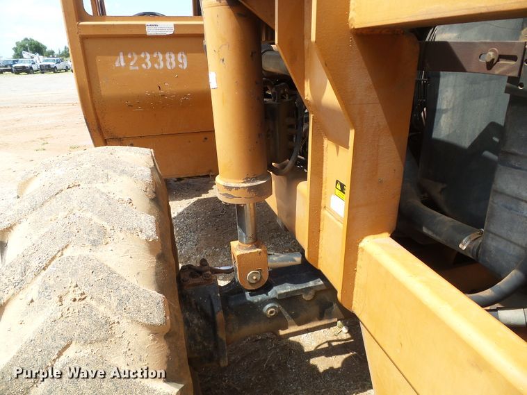 image for item DG0182 Lull Highlander 844C-42 telehandler