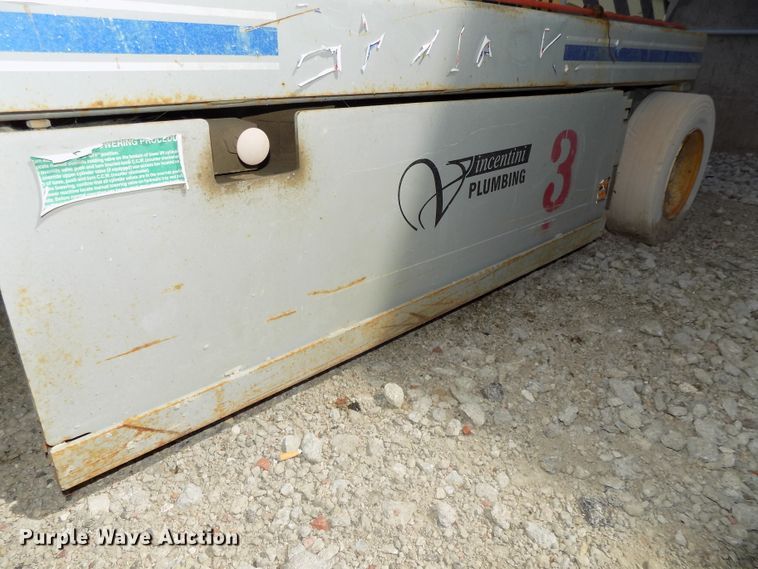 image for item DG2417 1999 Sky Jack SJIII 4832 scissor lift