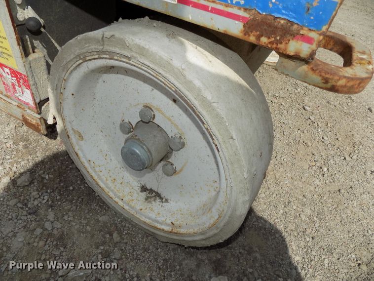 image for item DG2418 Sky Jack SJ4632 scissor lift