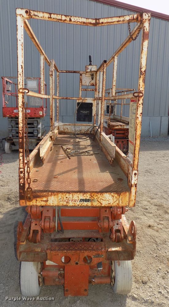 image for item DG2420 Snorkel SL20 scissor lift